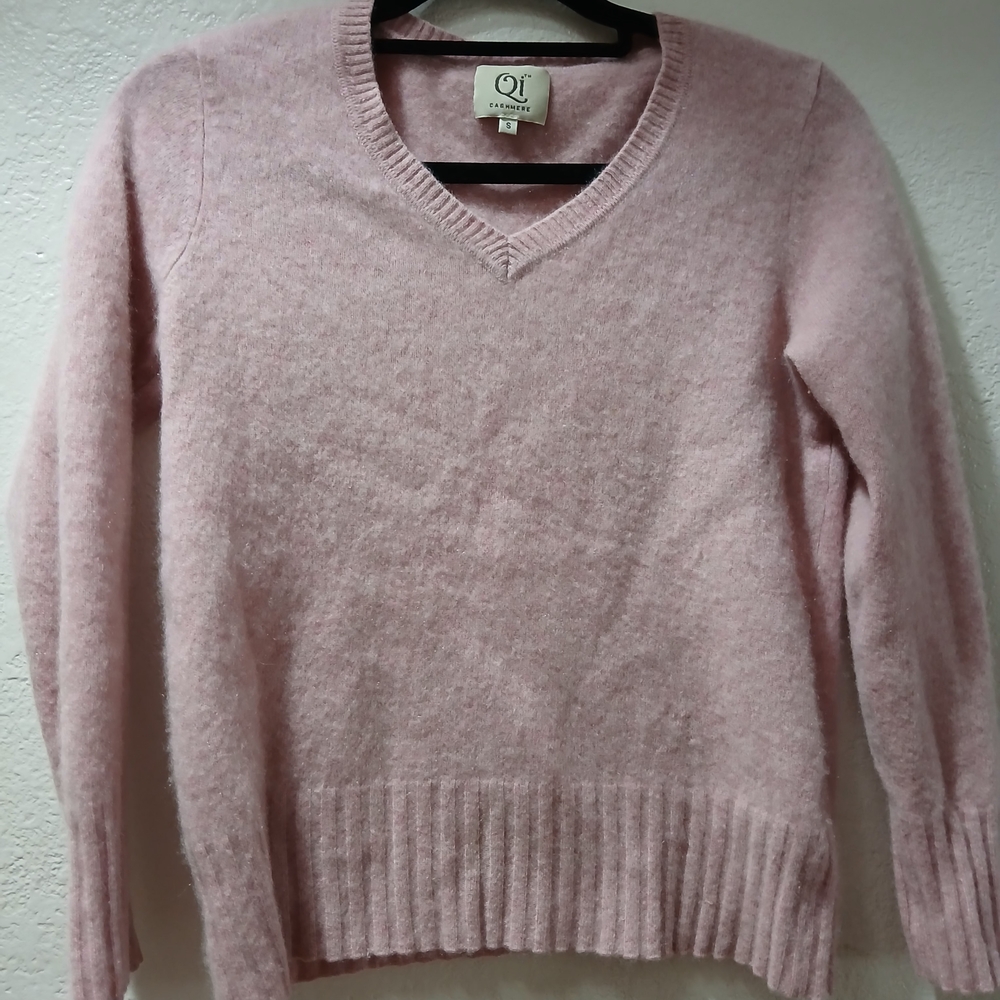 Women's Pink V-Neck Sweater